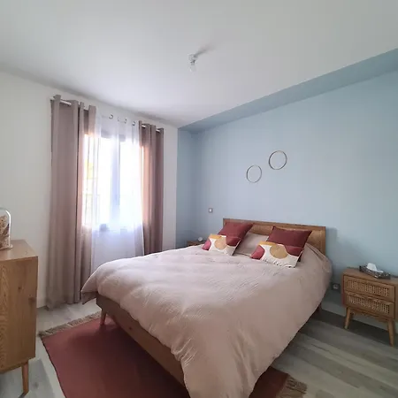 Jolie Maison De A بيت للعطل *